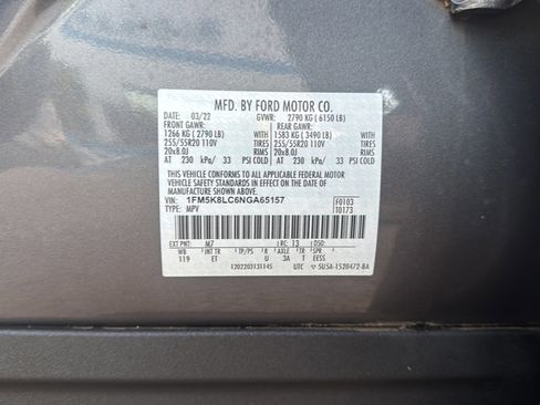 Used 2022 Ford Explorer King Ranch w/ Premium Technology Package image 63