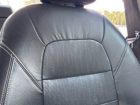 Used 2020 Nissan Altima 2.0 Platinum FWD image 6