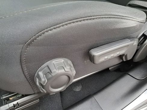 Used 2021 Jeep Wrangler Unlimited Sport image 14