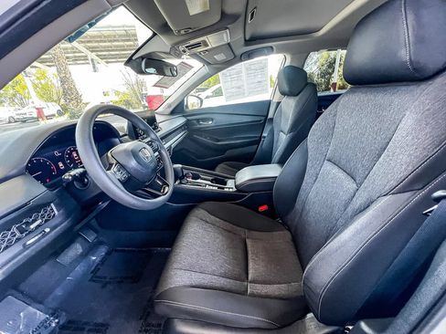 Used 2024 Honda Accord EX image 16