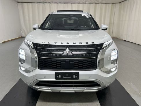Used 2022 Mitsubishi Outlander SEL AWD/4WD image 3