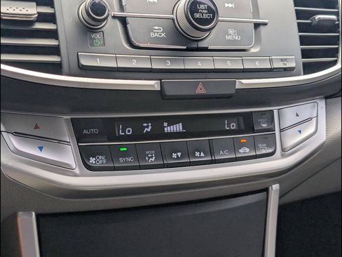 Used 2014 Honda Accord EX image 15