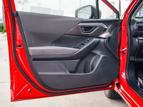 Certified 2025 Subaru Impreza 2.0i image 24