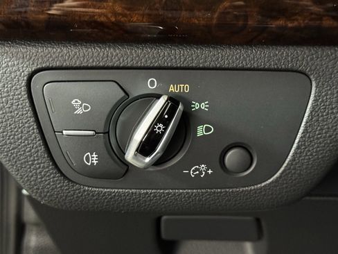 Used 2018 Audi Q5 2.0T Premium Plus w/ Premium Plus Package image 21