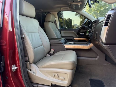 Used 2018 Chevrolet Silverado 1500 LTZ AWD/4WD image 14