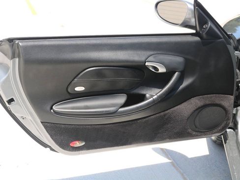 Used 2002 Porsche Boxster RWD image 28