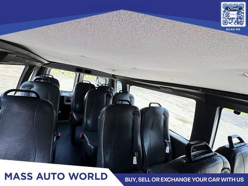 Used 2014 Ford E-250 and Econoline 250 Extended w/ Power Group RWD image 10