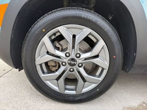 Used 2024 Kia Seltos S AWD/4WD image 12