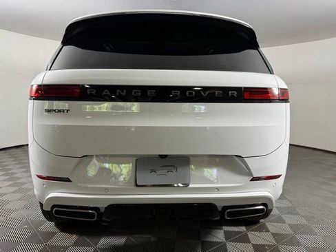 New 2026 Land Rover Range Rover Sport Dynamic SE AWD/4WD image 7