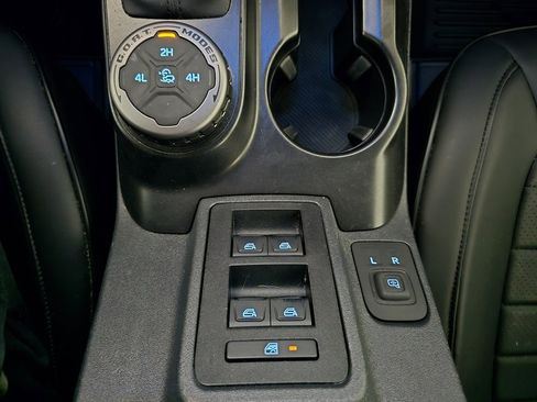 Used 2022 Ford Bronco Big Bend image 25