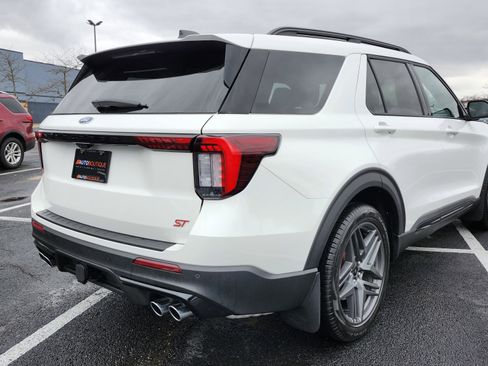 Used 2025 Ford Explorer ST w/ Sun And Sound Package image 20