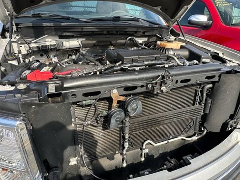 Used 2010 Ford F150 XLT RWD image 11