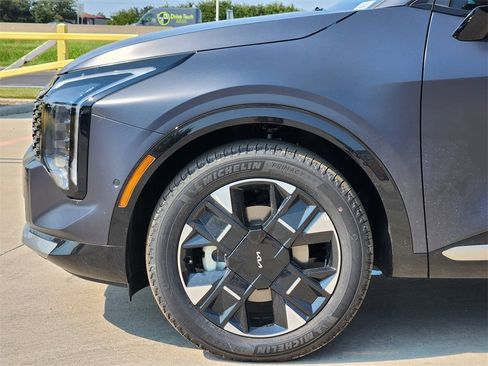 New 2026 Kia Sportage SX image 5