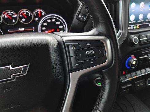 Certified 2019 Chevrolet Silverado 1500 RST image 21