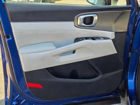 Used 2022 Kia Sorento SX image 22