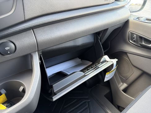 New 2026 Ford Transit 250 148 Medium Roof image 14