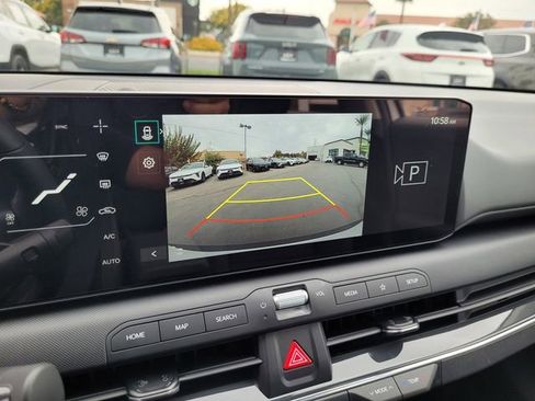 New 2025 Kia K4 EX image 10