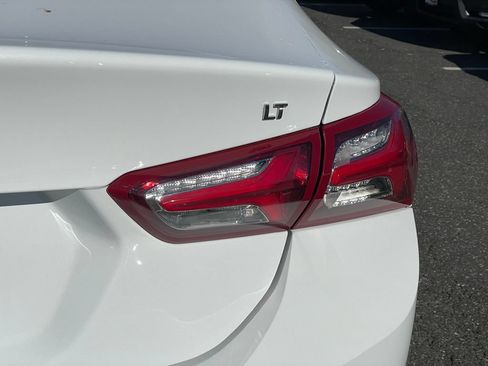 Used 2024 Chevrolet Malibu LT FWD image 30