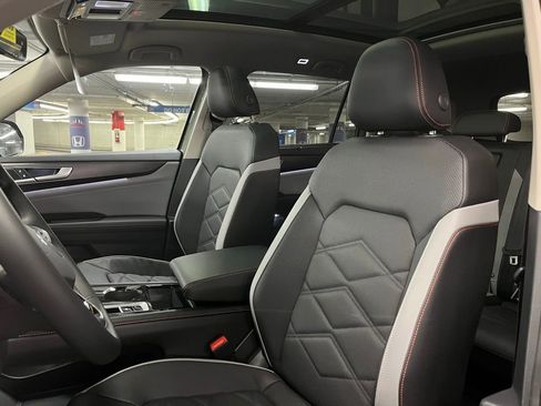 New 2026 Volkswagen Atlas Peak Edition AWD/4WD image 20