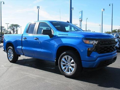 New 2026 Chevrolet Silverado 1500 Custom image 4