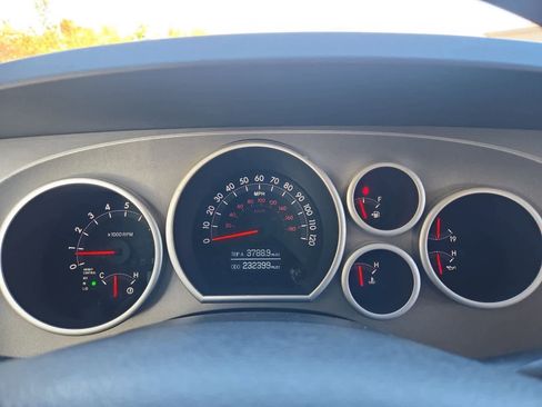 Used 2011 Toyota Sequoia Platinum image 35