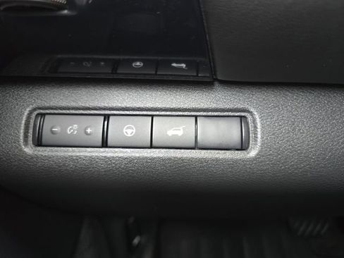 New 2026 Nissan Pathfinder SV FWD image 10