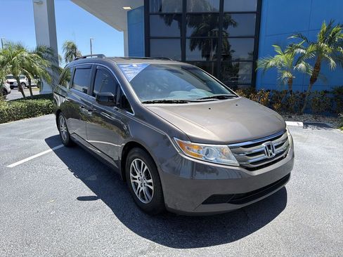 Used 2012 Honda Odyssey EX-L image 2