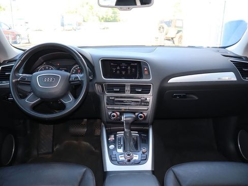 Used 2017 Audi Q5 2.0T Premium Plus w/ Technology Package image 10