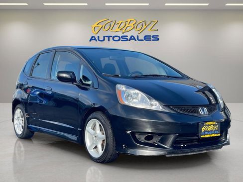 Used 2010 Honda Fit Sport image 2