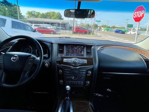 Used 2017 Nissan Armada SV w/ Interior Lighting Package image 32