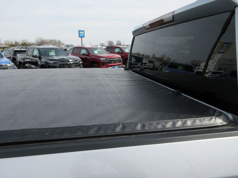 Certified 2022 Chevrolet Silverado 1500 LT image 10