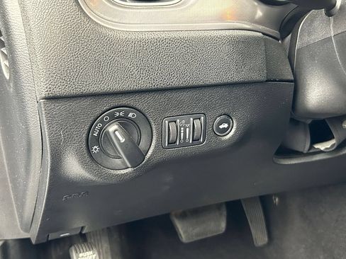 Used 2023 Dodge Charger Scat Pack RWD image 17