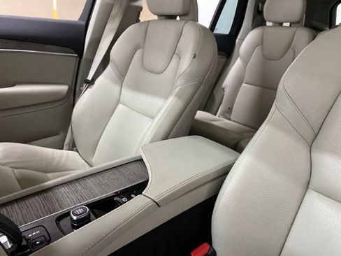 Used 2024 Volvo XC90 B6 Core AWD/4WD image 66