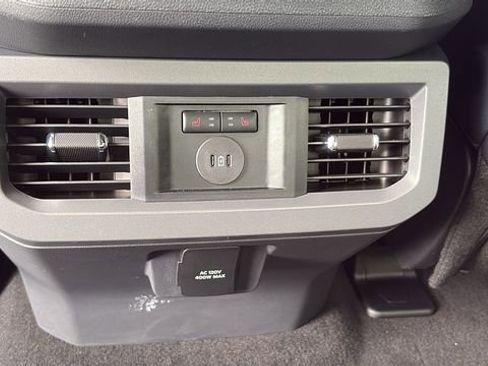 New 2026 Ford F350 Lariat w/ Chrome Package AWD/4WD image 16