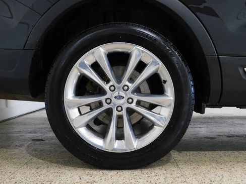 Used 2019 Ford Explorer XLT w/ XLT Desert Copper Package image 98