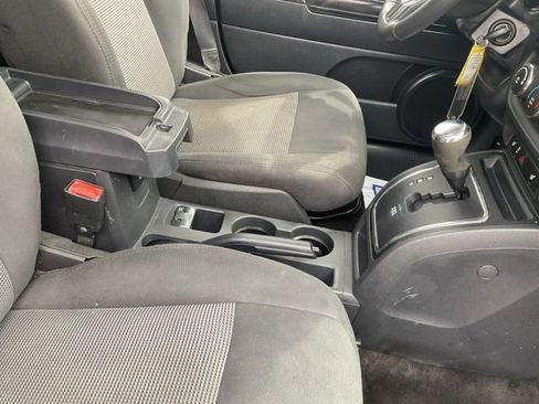 Used 2015 Jeep Patriot Latitude w/ Sun/Sound Group image 15