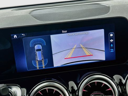 Certified 2024 Mercedes-Benz GLB 250 image 15