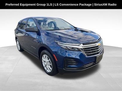 Used 2022 Chevrolet Equinox LS w/ LS Convenience Package