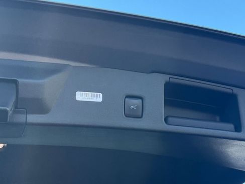 Used 2024 Ford Escape Active image 23