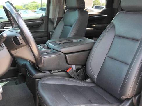 Used 2022 GMC Sierra 1500 SLT w/ X31 Off-Road Package AWD/4WD image 7