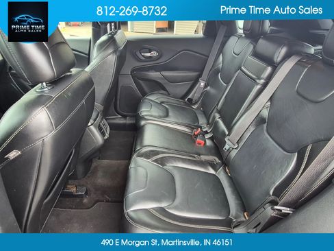 Used 2015 Jeep Cherokee Limited AWD/4WD image 12