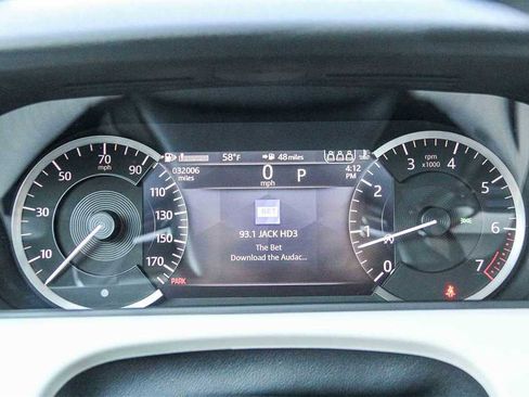 Used 2021 Land Rover Range Rover Velar S image 24