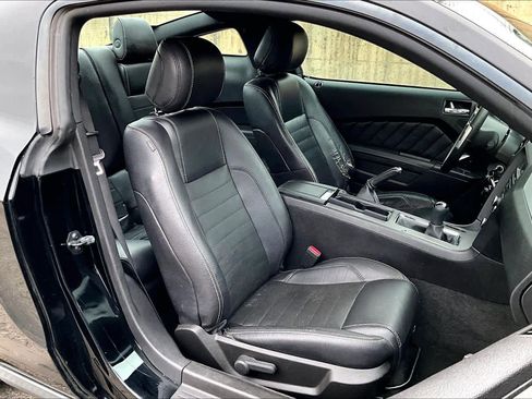 Used 2012 Ford Mustang Premium w/ V6 Performance Pkg image 8