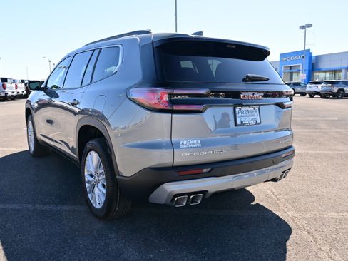 New 2026 GMC Acadia Elevation w/ Elevation Premium Package AWD/4WD image 8