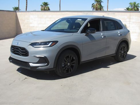 New 2026 Honda HR-V Sport image 2