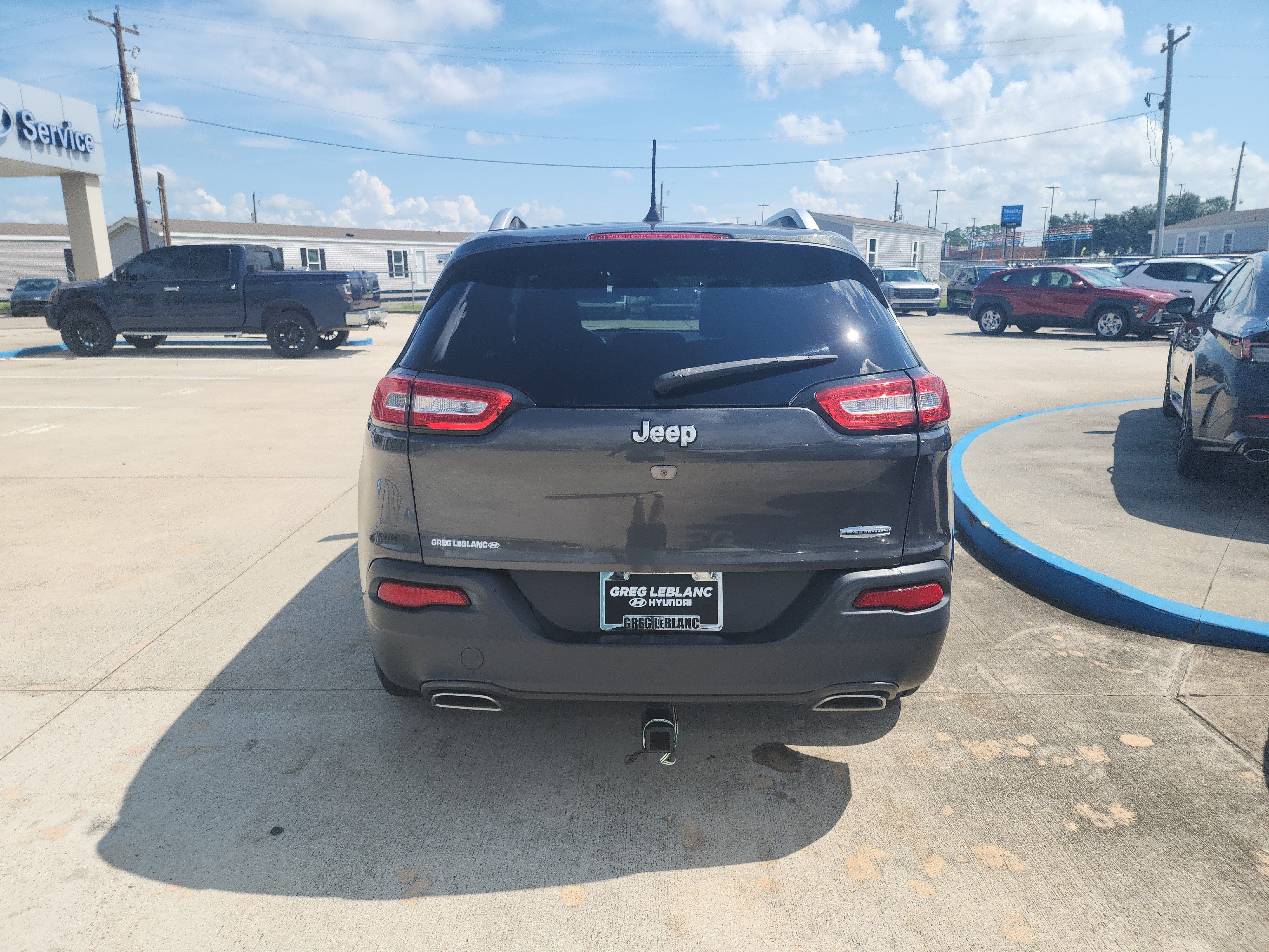 Used 2016 Jeep Cherokee Latitude w/ Comfort & Sound Group FWD image 6