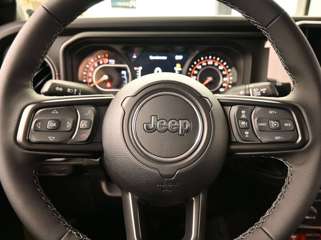 New 2026 Jeep Gladiator Rubicon w/ Steel Power Dome Hood Package AWD/4WD image 25