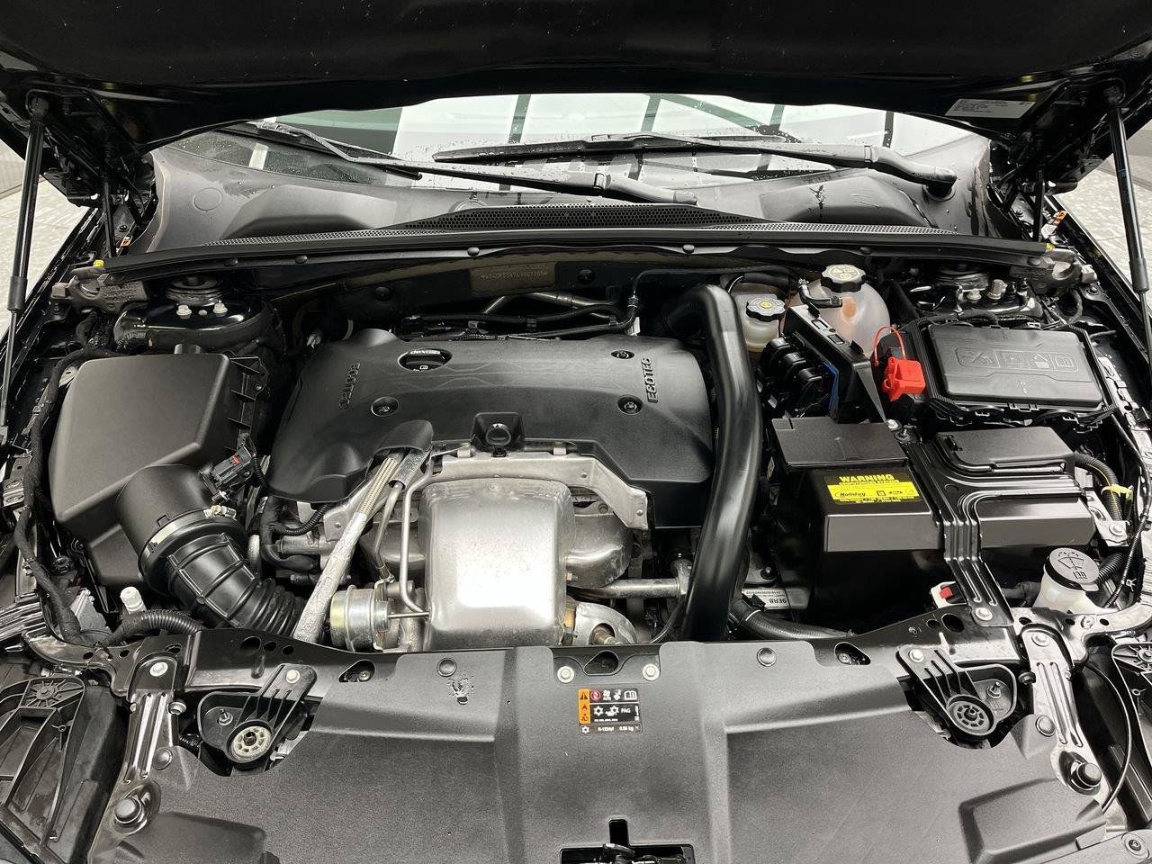 Certified 2020 Buick Regal Essence FWD image 29