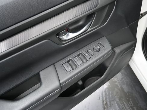 Used 2023 Honda CR-V LX image 17
