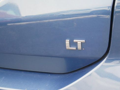 Used 2024 Chevrolet Equinox LT w/ LPO, Floor Liner Package FWD image 4